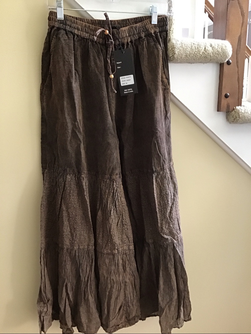 YOUNG THREADS NWT 🎉pants Rust Dyed Palazzo med large
